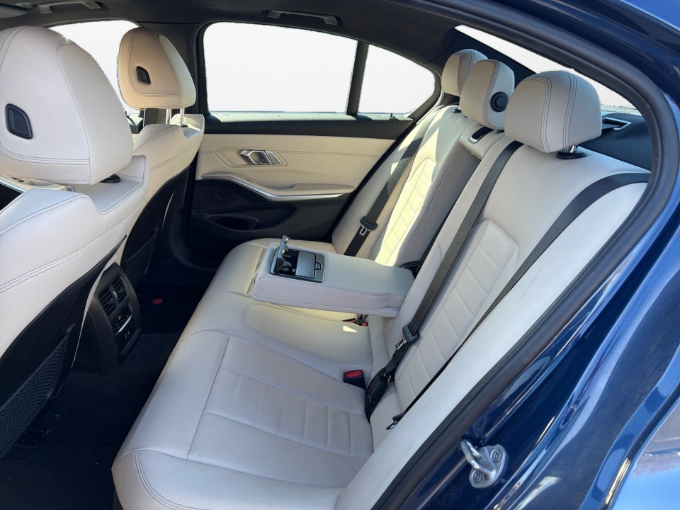 2021 BMW 330i 330i