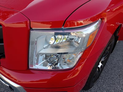 2021 Nissan TITAN SV