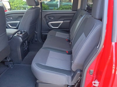 2021 Nissan TITAN SV