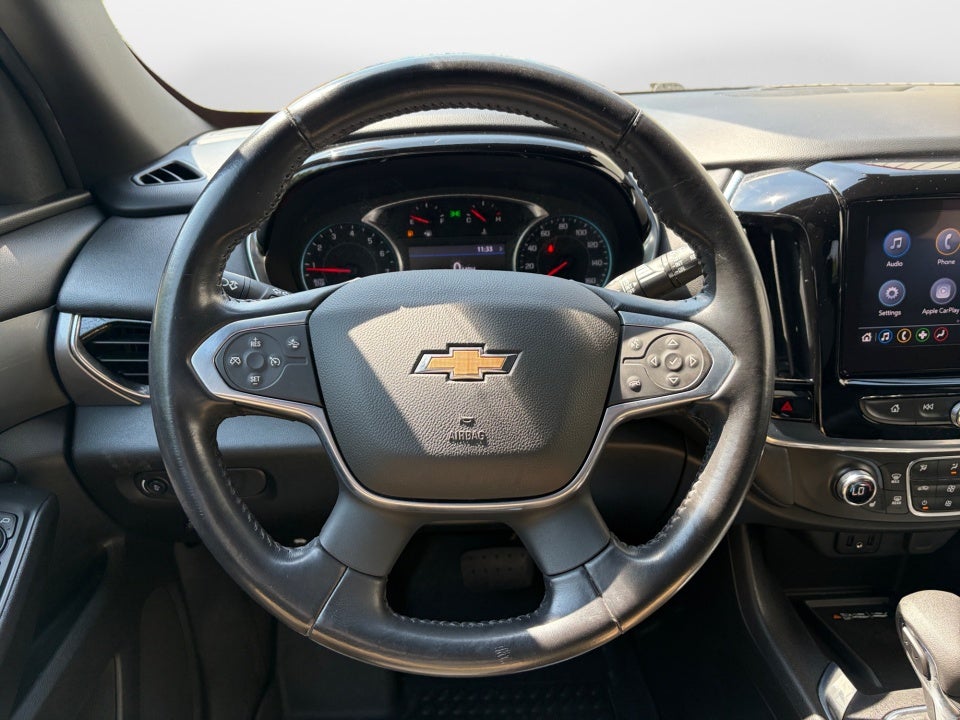 2022 Chevrolet Traverse AWD LT Cloth