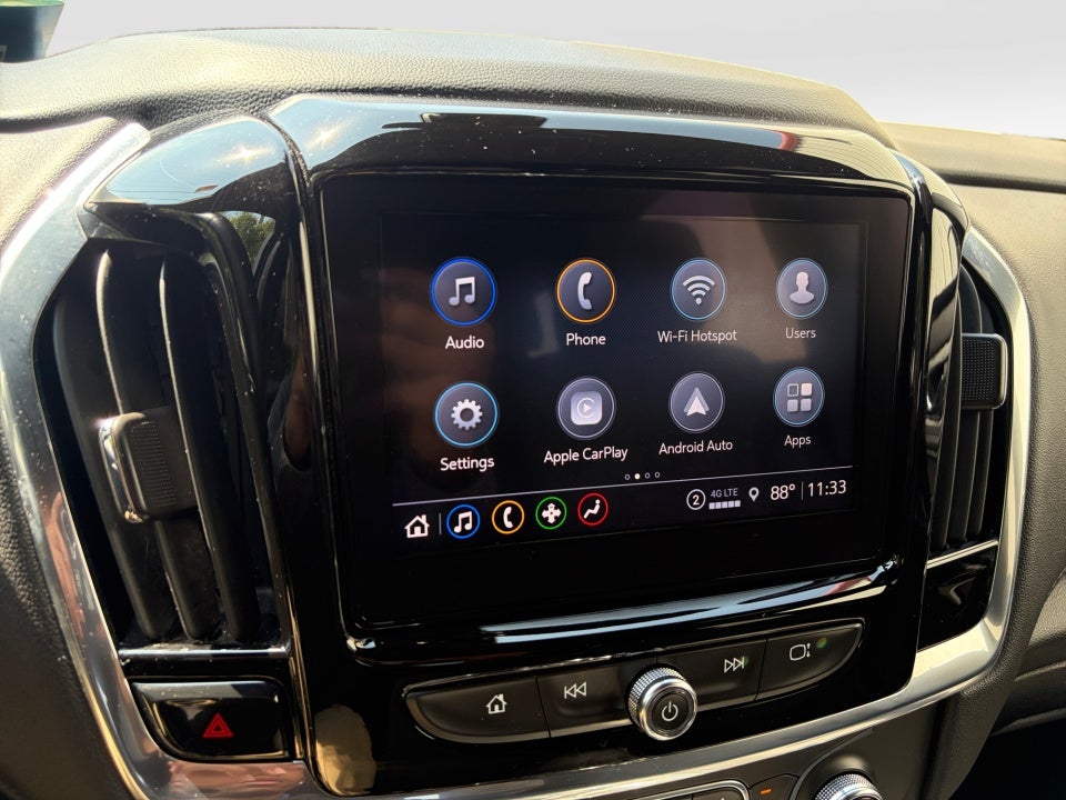 2022 Chevrolet Traverse AWD LT Cloth