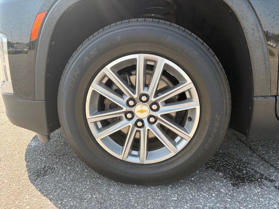2022 Chevrolet Traverse AWD LT Cloth