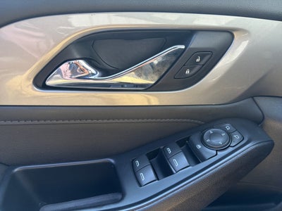 2022 Chevrolet Traverse AWD LT Cloth