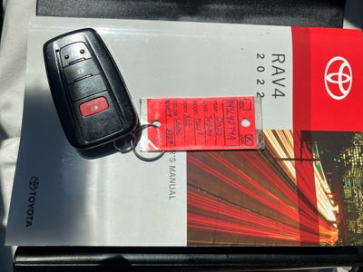 2022 Toyota RAV4 XLE Premium