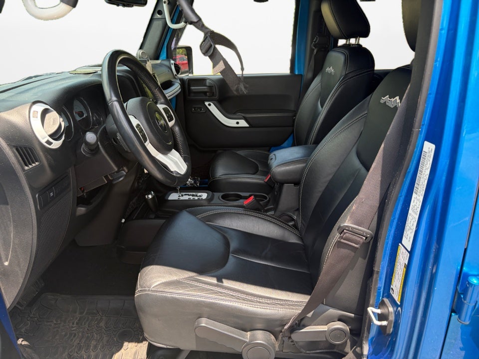 2014 Jeep Wrangler Unlimited Polar Edition