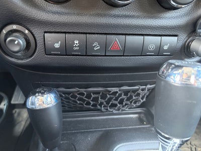 2014 Jeep Wrangler Unlimited Polar Edition