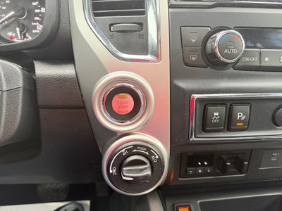 2020 Nissan TITAN SL