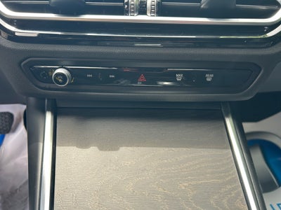 2024 BMW 330i 330i