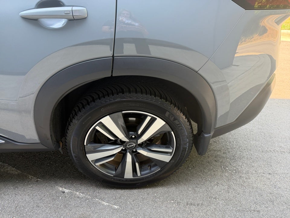 2022 Nissan Rogue SL FWD