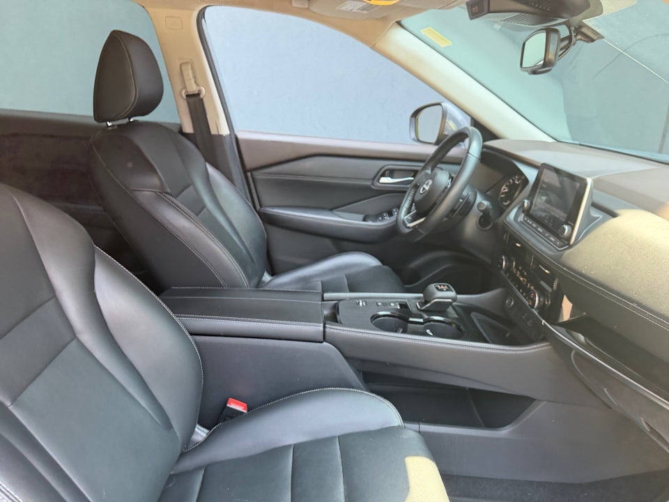 2022 Nissan Rogue SL FWD
