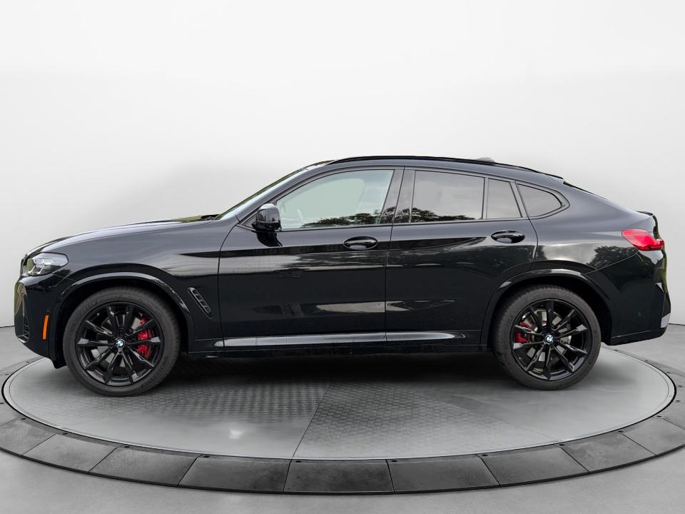2023 BMW X4 M40i