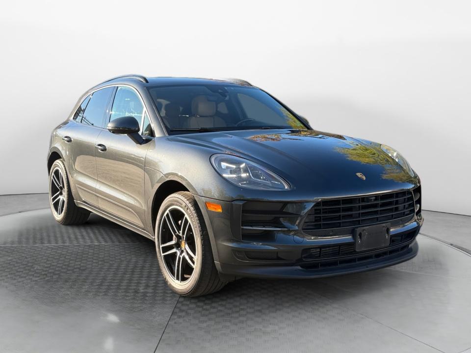 2021 Porsche Macan AWD