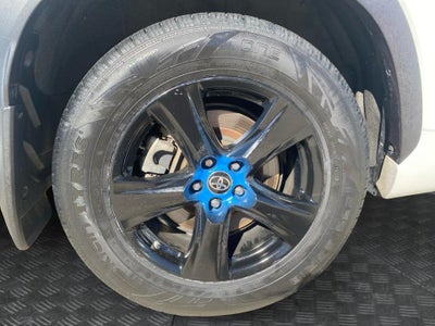 2022 Toyota Highlander Hybrid LE
