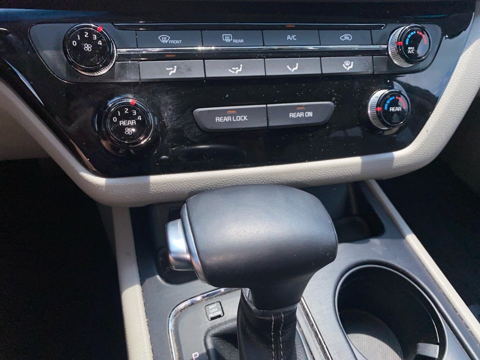 2018 Kia Sedona LX