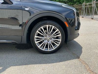 2024 Cadillac XT4 FWD Premium Luxury