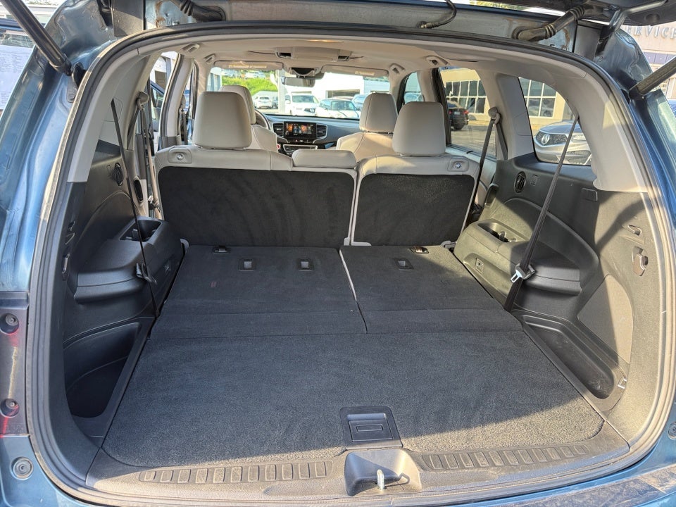 2021 Honda Pilot Touring 8-Passenger