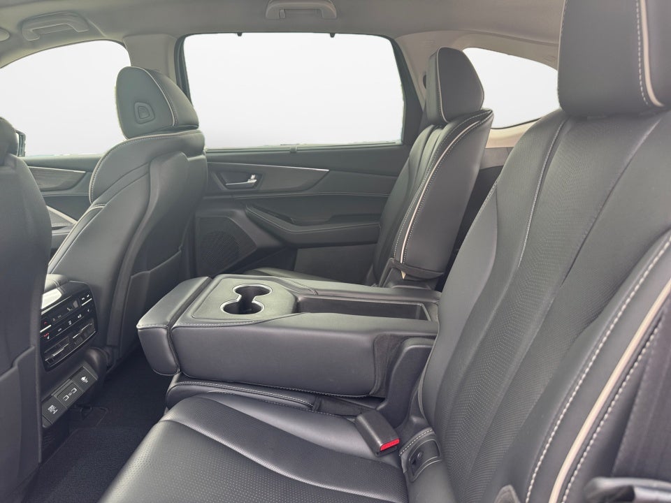 2023 Acura MDX w/Advance Package