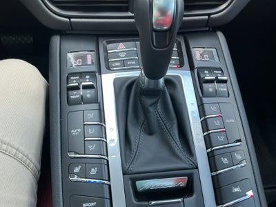 2021 Porsche Macan AWD