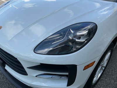 2021 Porsche Macan AWD