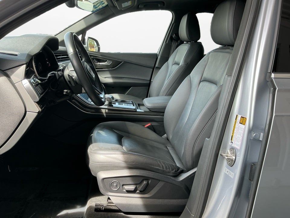 2022 Audi Q7 Premium 45 TFSI quattro Tiptronic
