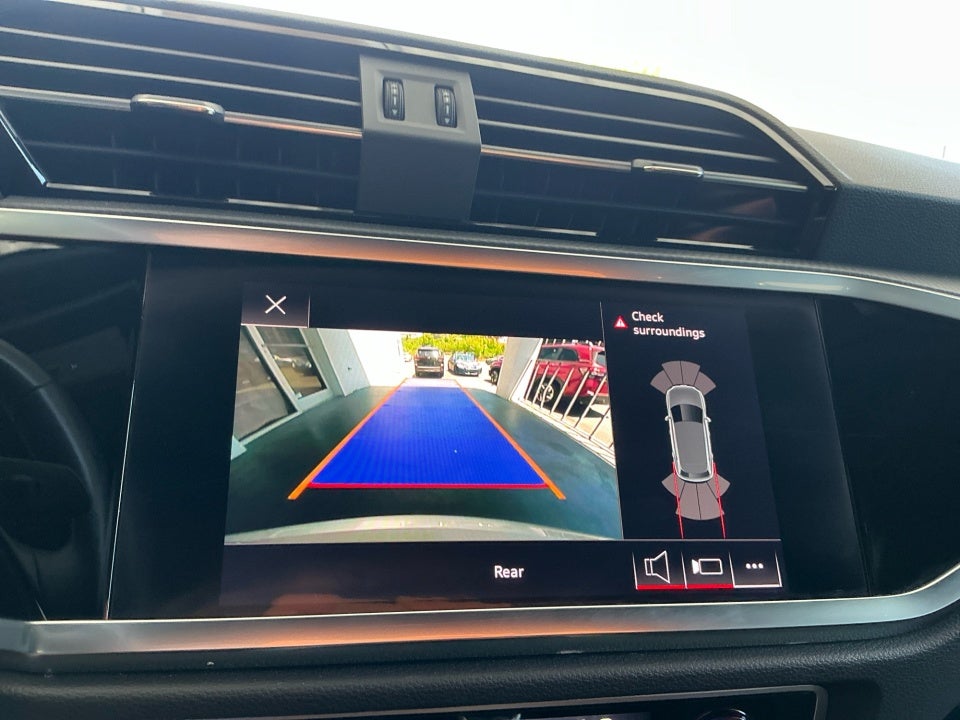 2022 Audi Q3 Premium