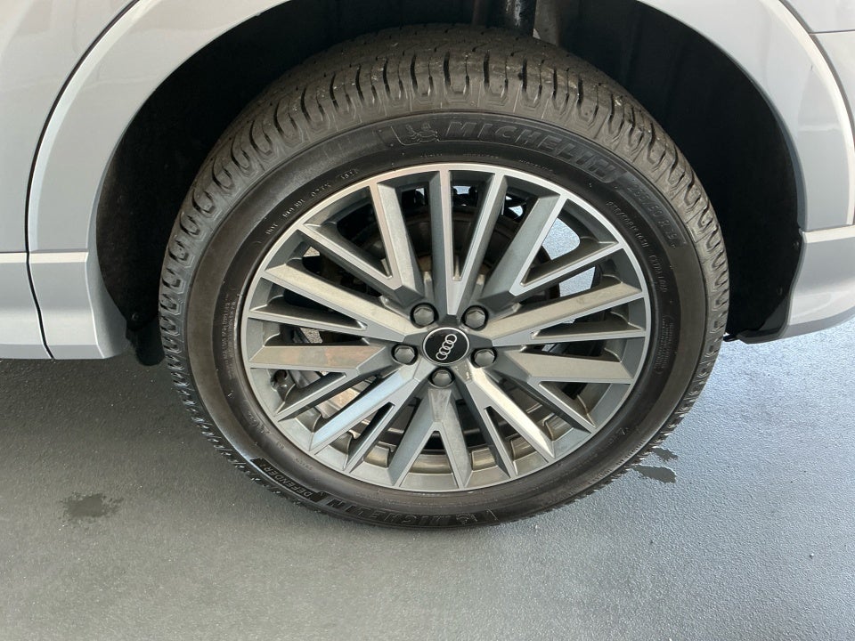 2022 Audi Q3 Premium