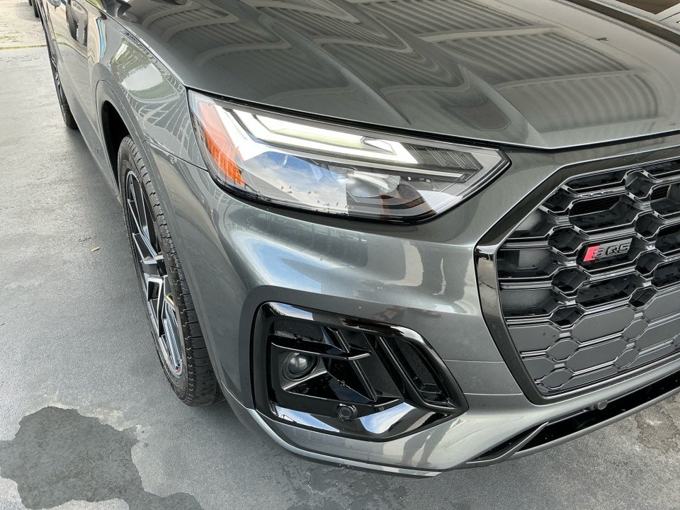 2025 Audi SQ5 Premium Plus