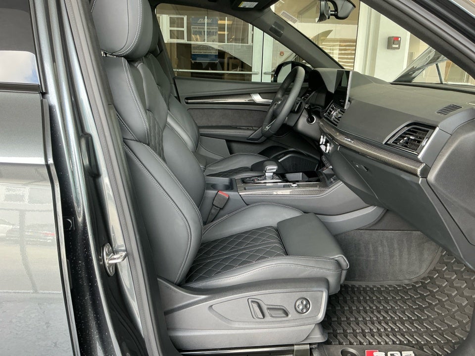 2025 Audi SQ5 Premium Plus
