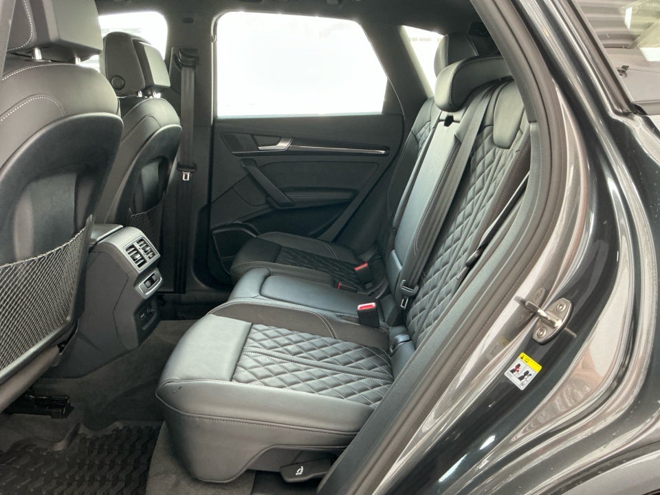 2025 Audi SQ5 Premium Plus