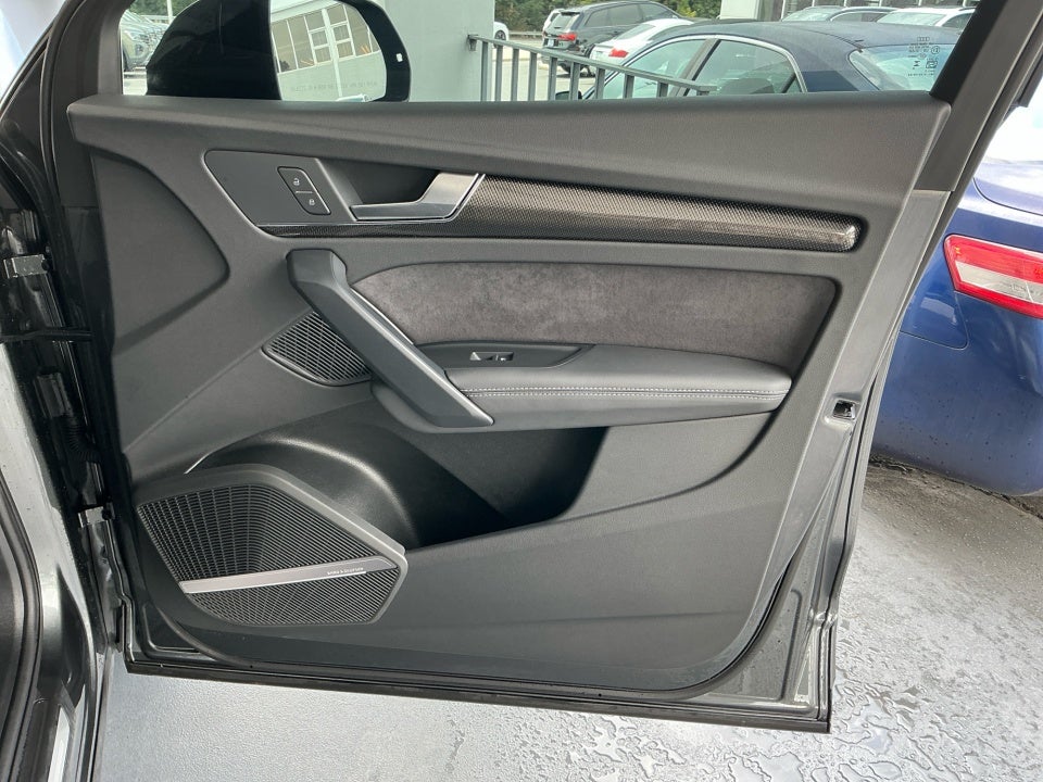 2025 Audi SQ5 Premium Plus