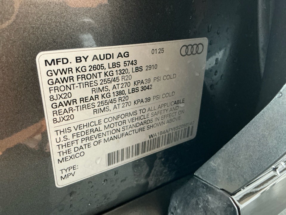 2025 Audi SQ5 Premium Plus