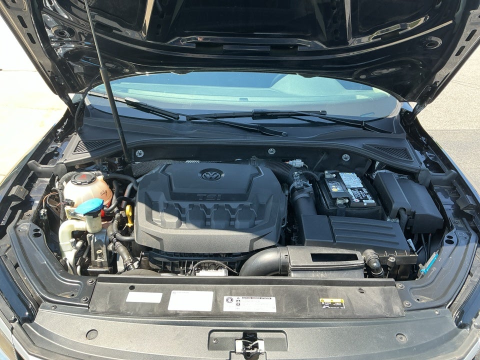 2018 Volkswagen Passat 2.0T SE