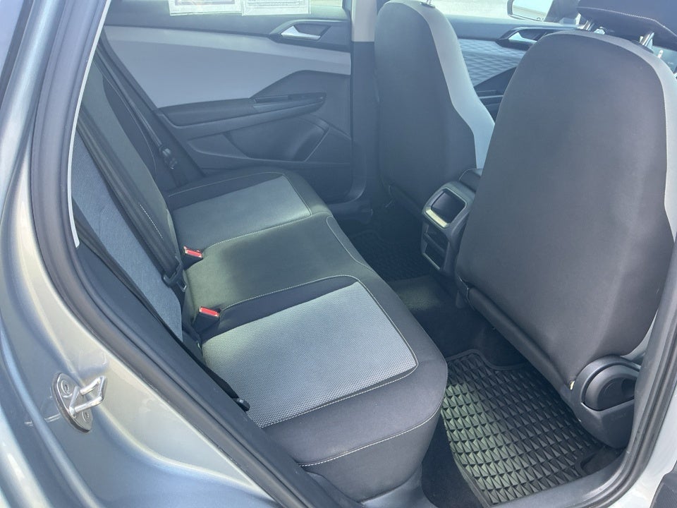 2022 Volkswagen Taos 1.5T S