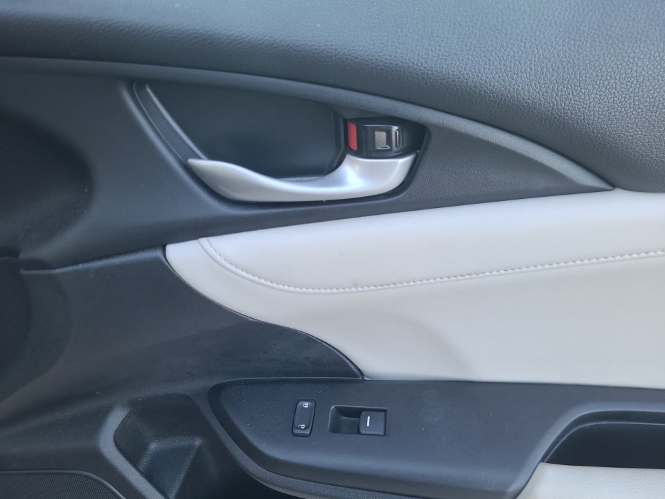 2019 Honda Insight Touring