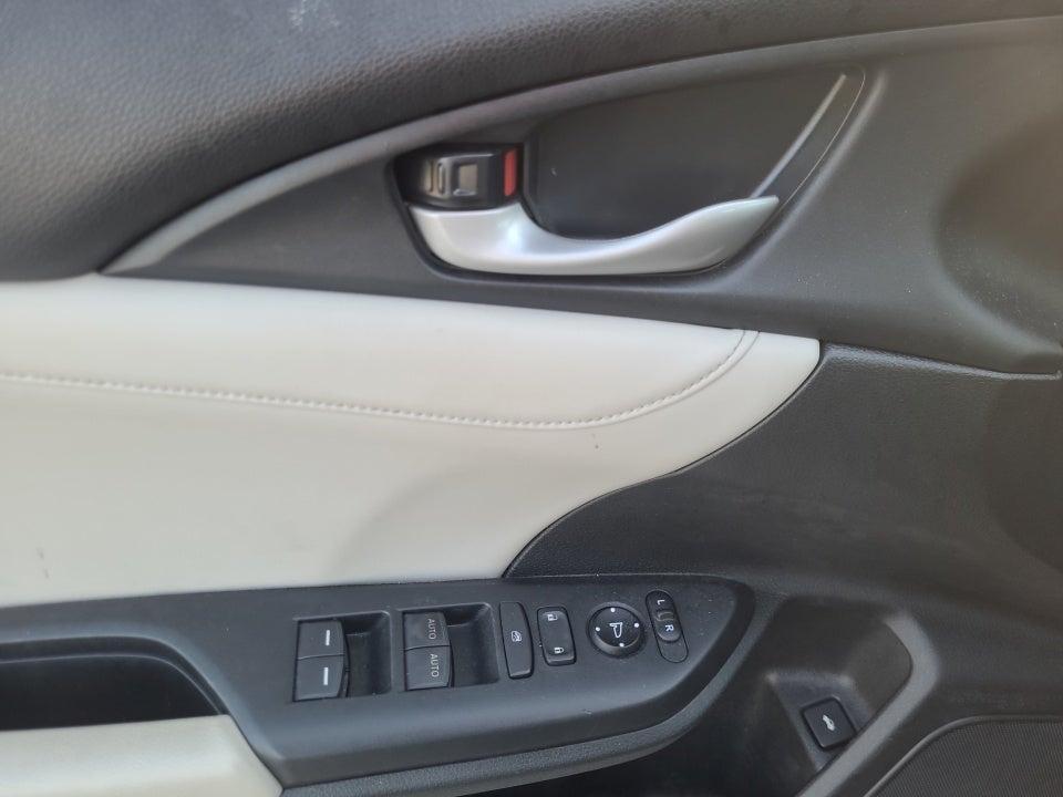 2019 Honda Insight Touring