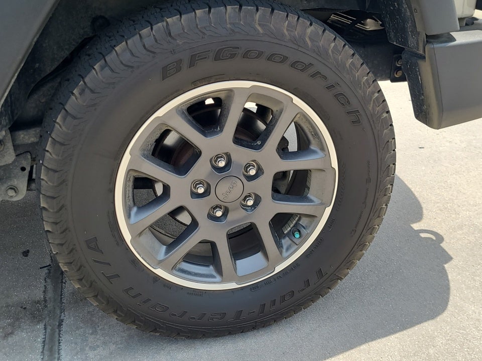 2017 Jeep Wrangler Sport
