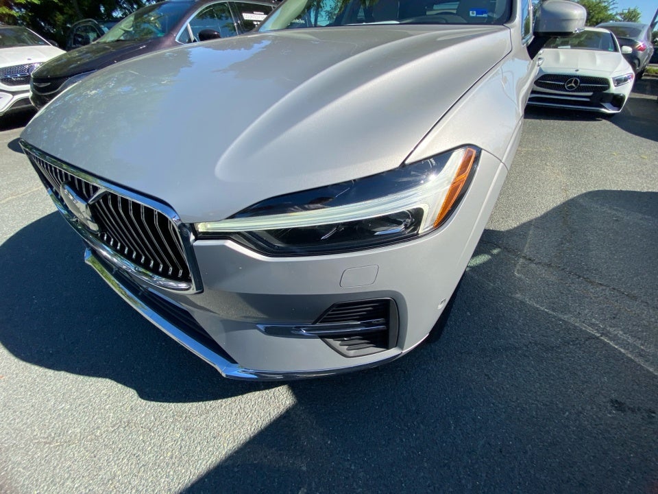 2022 Volvo XC60 B5 Inscription