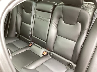 2019 Volvo XC60 Momentum