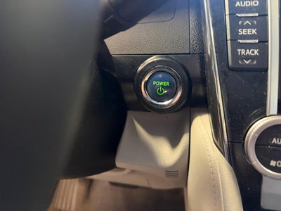 2014 Toyota Camry Hybrid XLE