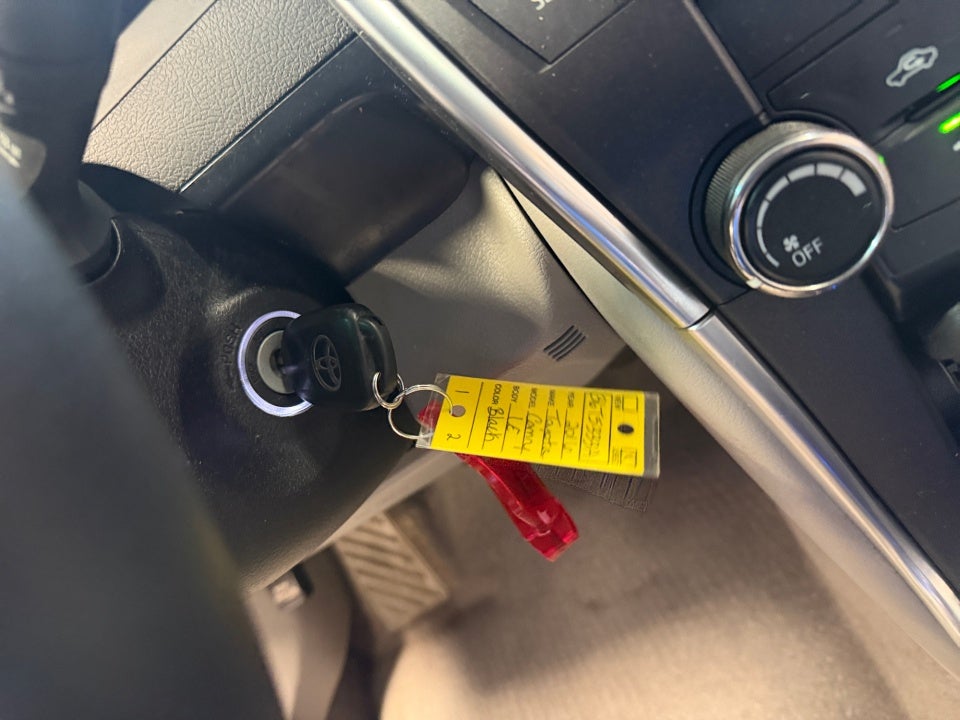 2016 Toyota Camry LE