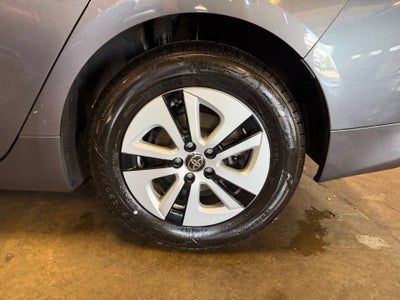 2017 Toyota Prius Three