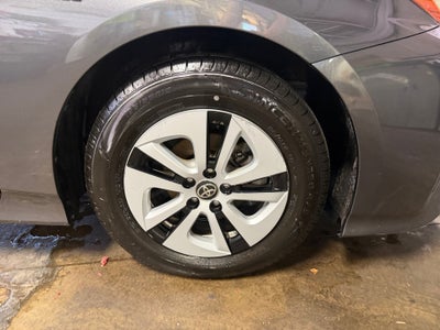 2017 Toyota Prius Three