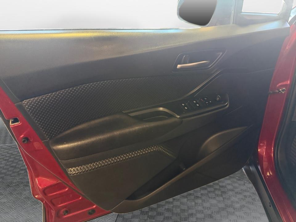 2019 Toyota C-HR LE
