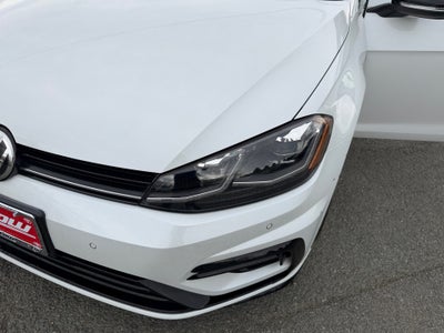 2019 Volkswagen Golf R 2.0T w/DCC & Navigation