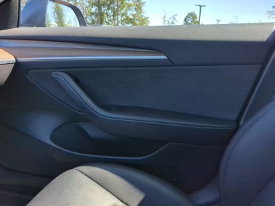 2022 Tesla Model 3 RWD