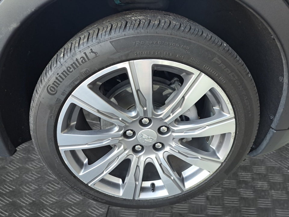 2023 Cadillac XT4 FWD Premium Luxury