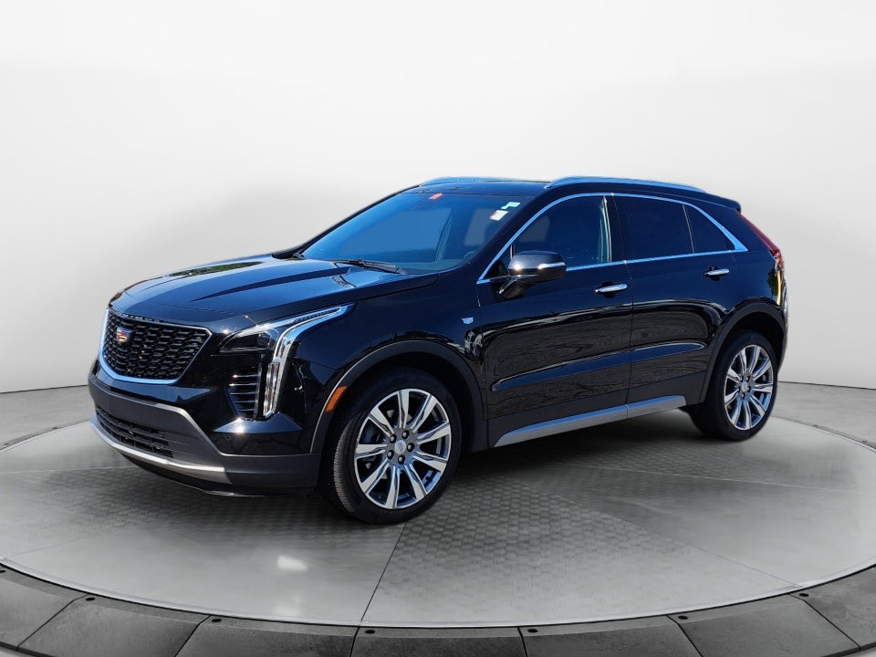 2023 Cadillac XT4 FWD Premium Luxury