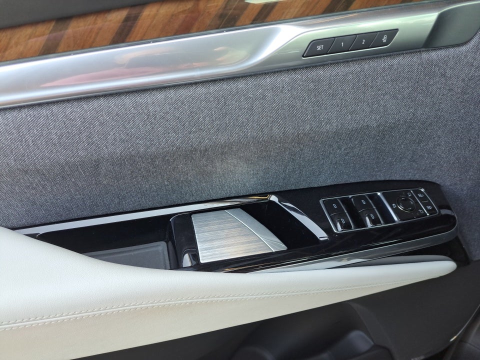 2025 Cadillac Escalade 4WD Sport Platinum