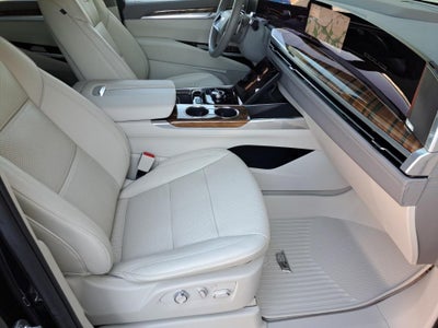 2025 Cadillac Escalade 4WD Sport Platinum