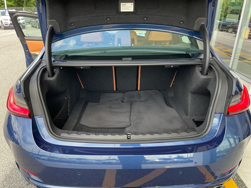 2023 BMW 330i 330i